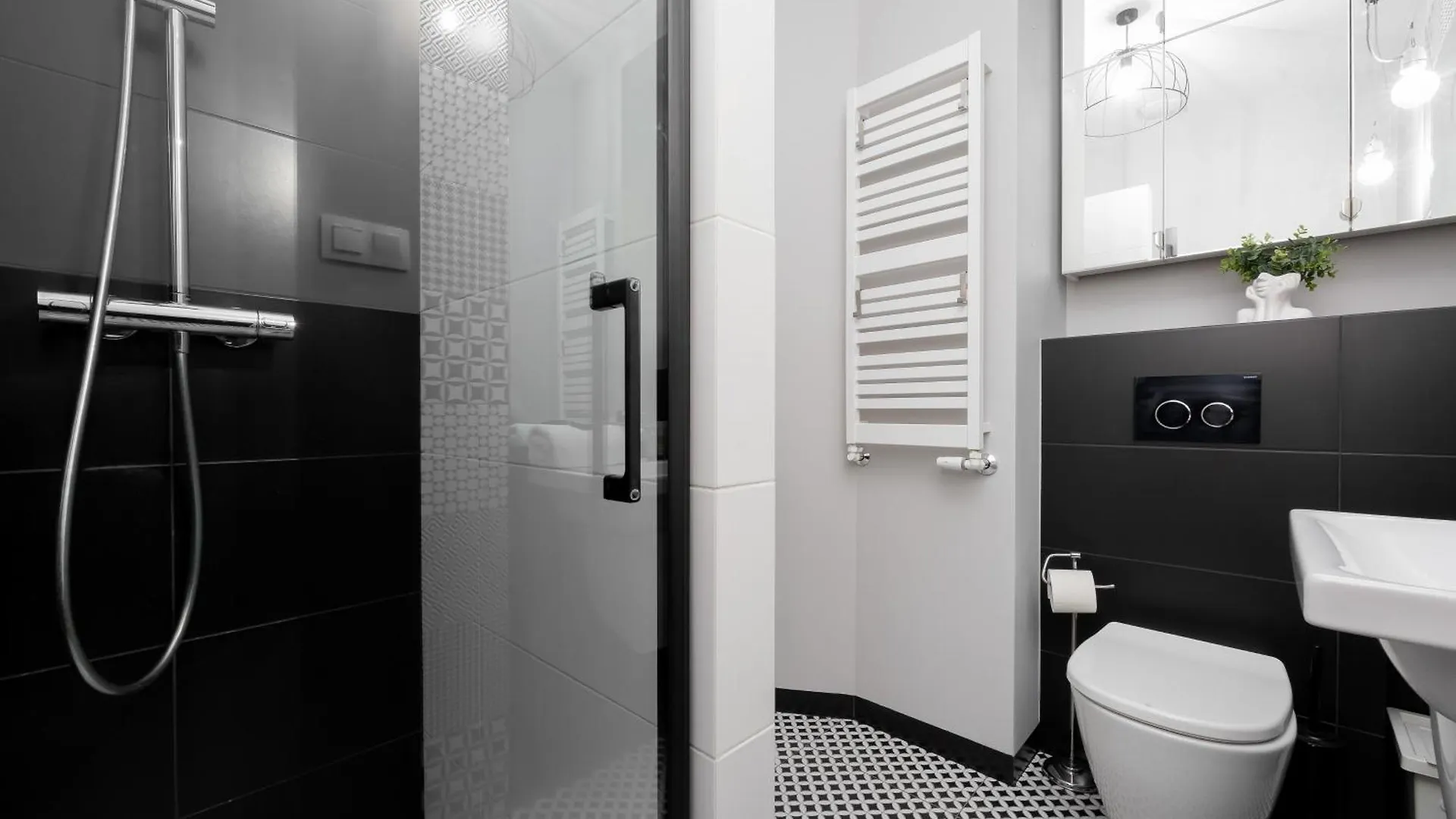 Modern Apartments With Air Conditioning In Warsaw Close To Three Parks By Renters Prestige