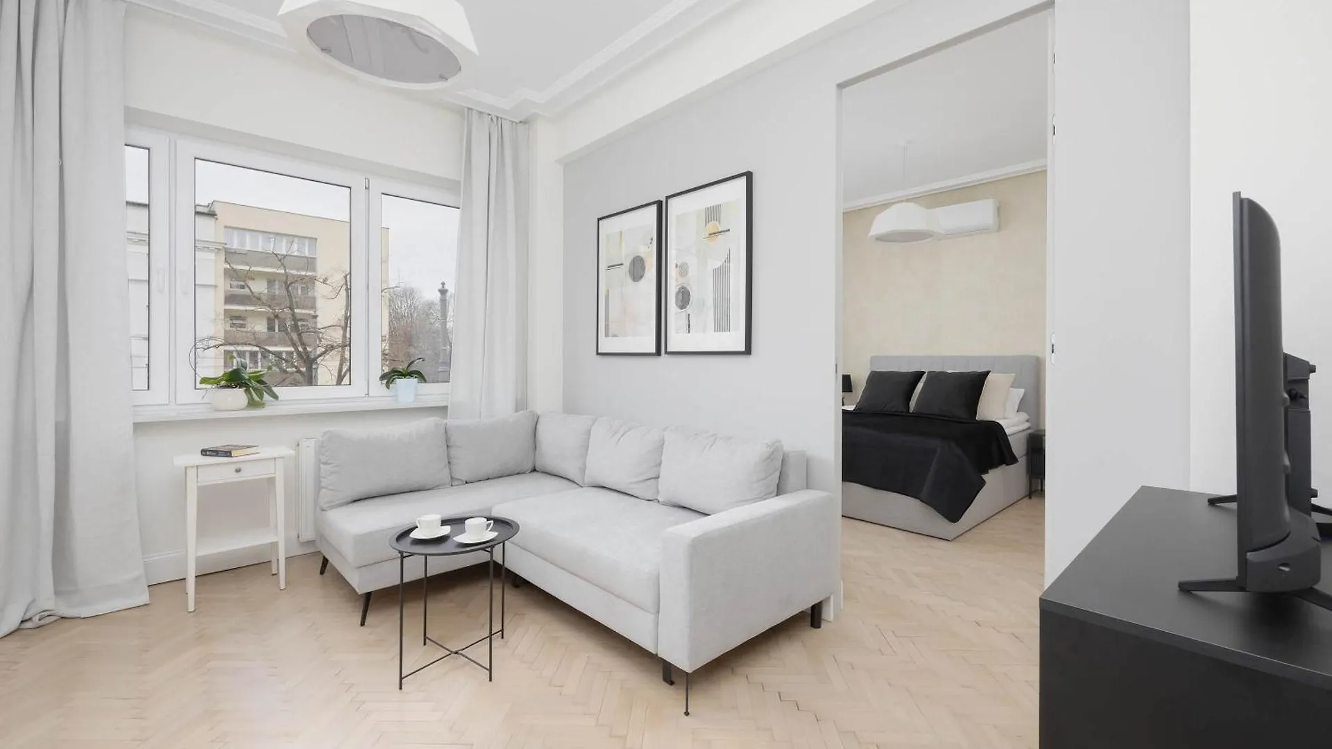Modern Apartments With Air Conditioning In Warsaw Close To Three Parks By Renters Prestige 0*,