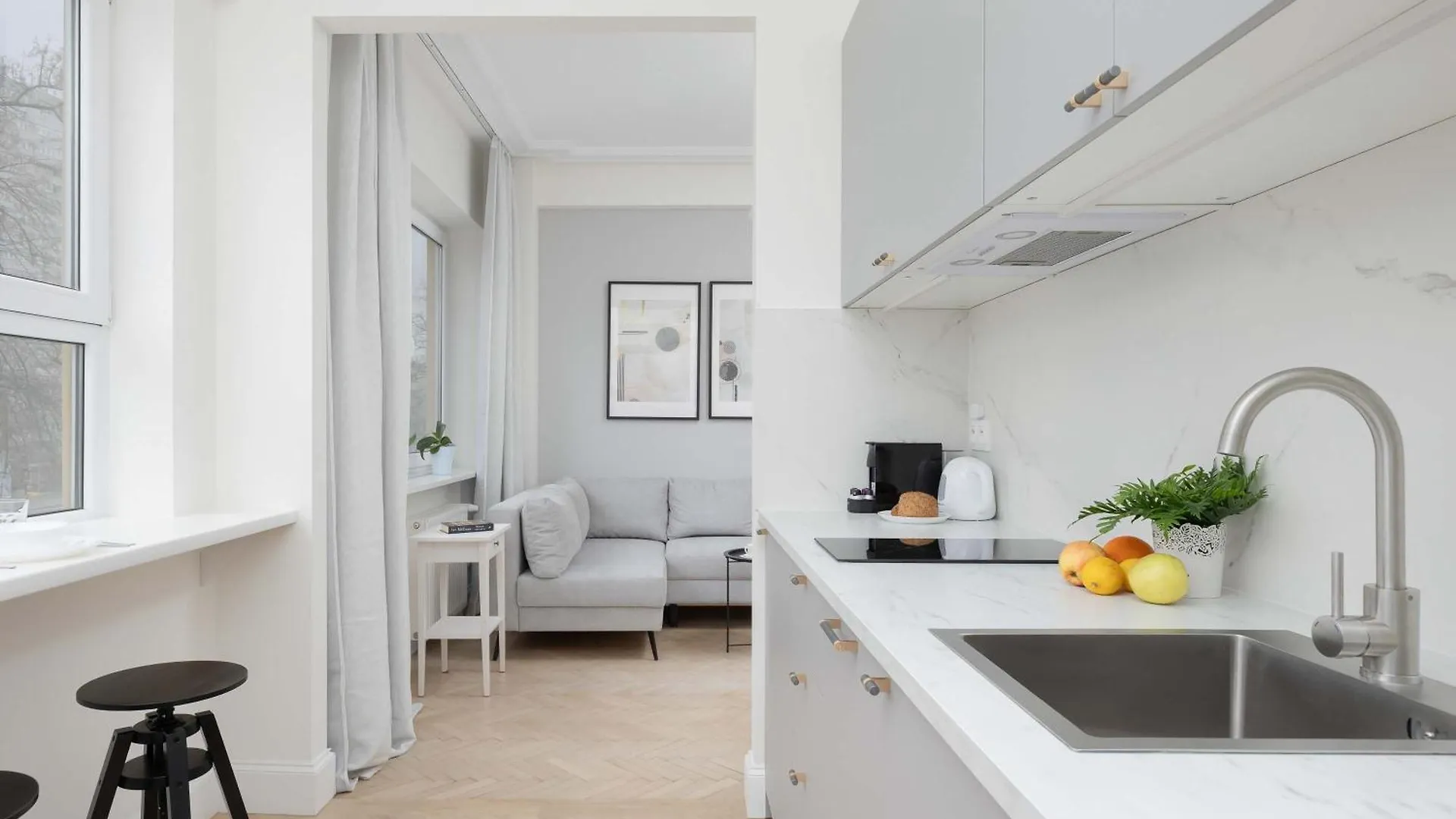 Modern Apartments With Air Conditioning In Warsaw Close To Three Parks By Renters Prestige