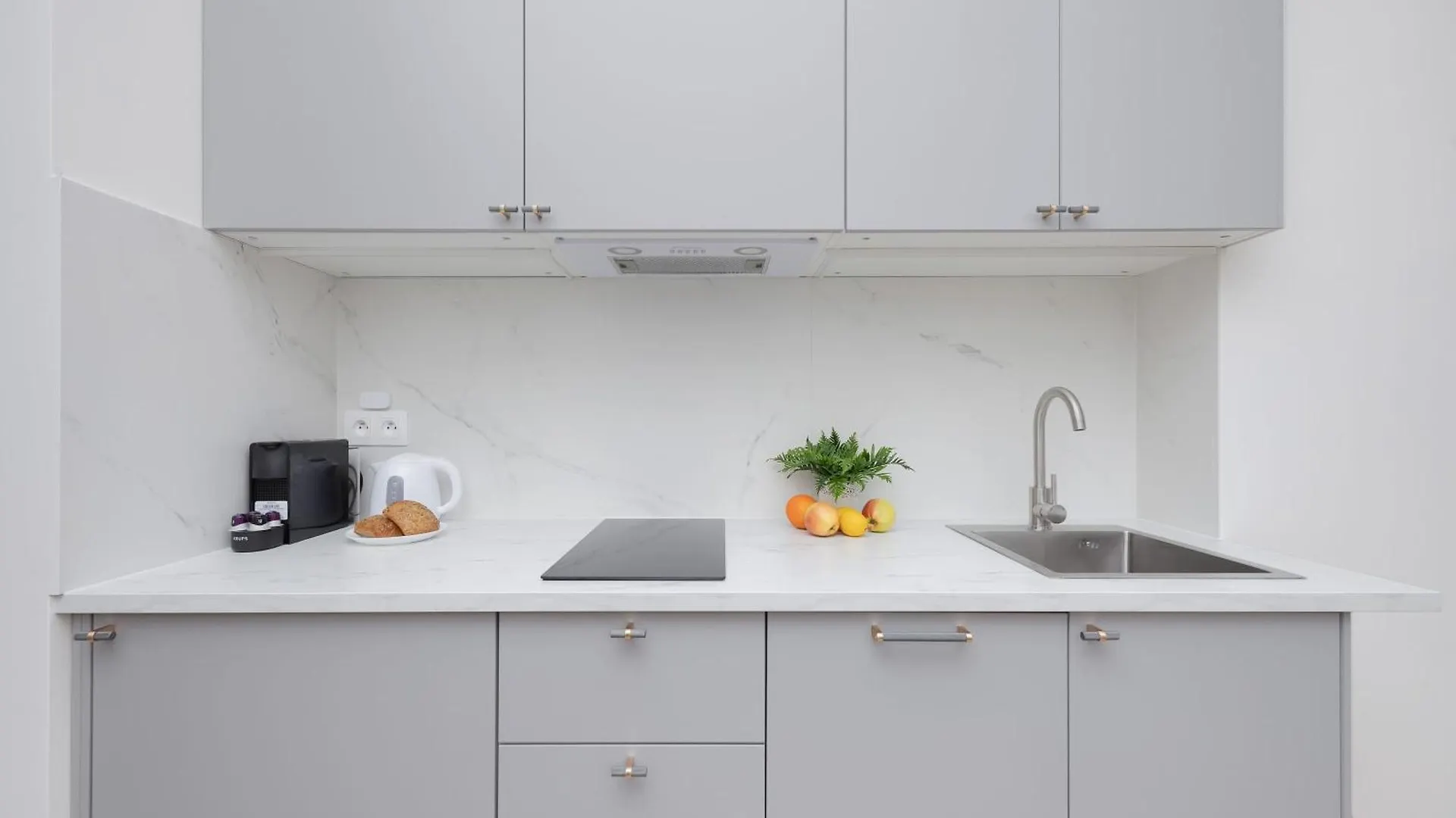 Modern Apartments With Air Conditioning In Warsaw Close To Three Parks By Renters Prestige